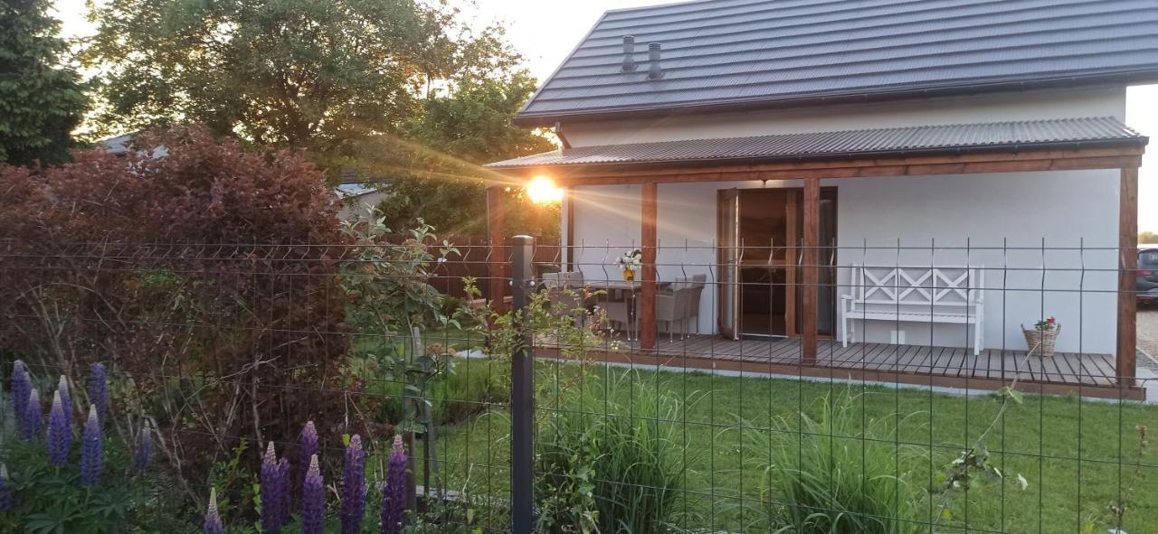 Piekne Zielone Villa Zator Bagian luar foto