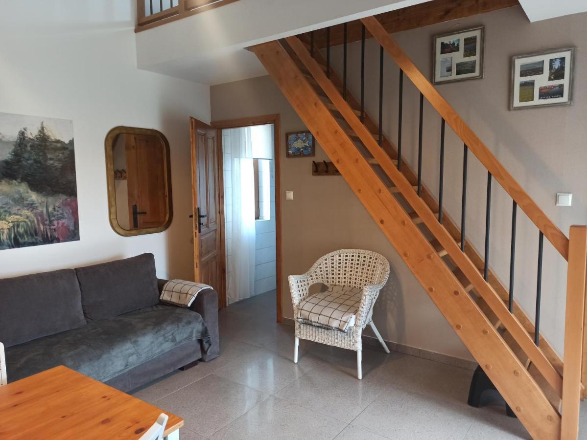 Piekne Zielone Villa Zator Bagian luar foto